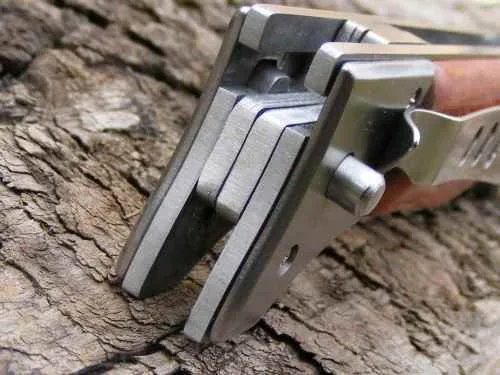 Medium CCCP AK-47 EDC bayonet folding blade knife AK47 Scout knife Blade Rescue pocket Tactical camping gear knife knives