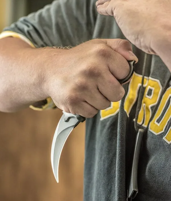 Falcon Tactical Karambit Black Survival Knife Outdoor Tiger Claw/Tooth - Image 2