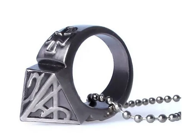 Self-Defence-Protection-man-women-child-finger-ring-knucks-knuckle-duster