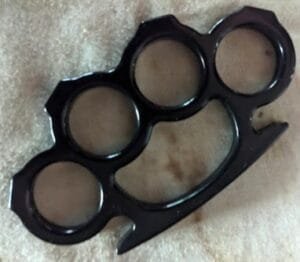 Minimalist solid Grey / Black Slim Pocket Knuckle Duster Wallet / Pocket Friendly for Travellers photo review