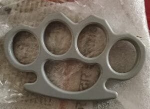 Black Heavy Duty Thick Knuckle Duster for Travellers Riders Self Defence Men's Tool photo review