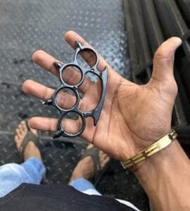 Pocket Slim Spiked knuckleduster photo review