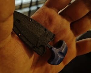 ABKT Combat Ready Smallest Ninja Push Dagger Pendant Neck Knife photo review